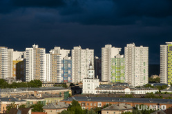 Погода. Пермь, многоэтажки, гроза, туча, пасмурно, лето