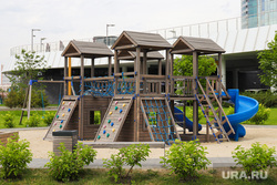 Башня Исеть. Екатеринбург, детская площадка