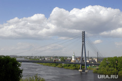 Виды города Тюмени. Пермь, мост влюбленных, река тура