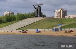 Клипарт. Магнитогорск, город, пляж, монумент тыл и фронт, река урал