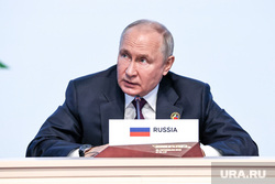 Путин: Россия выделила два миллиона долларов для помощи Мали