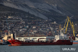 Черное море. Новороссийск, черное море, корабль, судно, порт, новороссийск, порт новороссийска
