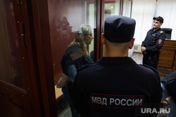 Мера пресечения Веронике Наумовой в Чкаловском районном суде. Екатеринбург, наумова вероника