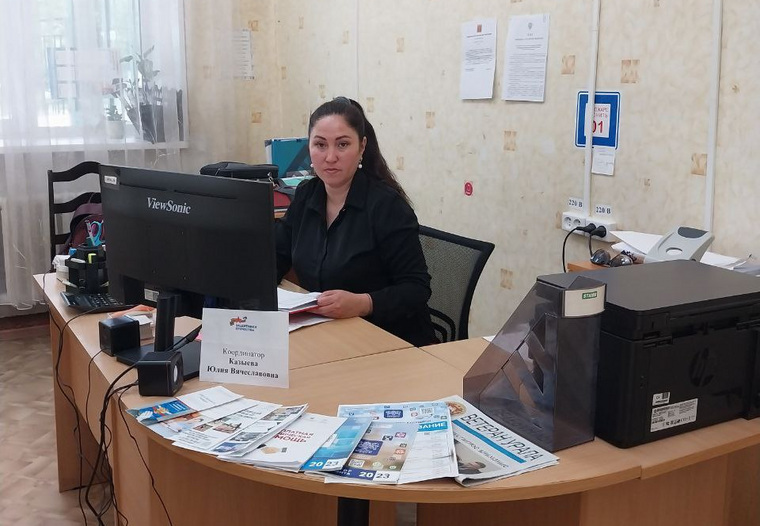 В новом офисе филиала госфонда приступила к работе Юлия Казыева