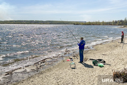 Рыбалка. Челябинск, вода, берег, озеро, водоем, лето, волны, увлечение, рыболов, шершневское водохранилище, водохранилище, рыбалка