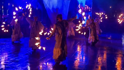 Театр огня «Гелиос» из Тюмени привлек внимание жителей ХМАО к выборам губернатора области пылающими факелами
