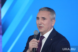 Александр Моор на пресс-конференции в честь образования Тюменской области. Тюмень , моор александр