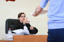 Суд встал на сторону Генпрокуратуры РФ, требовавшей взыскать акции нескольких компаний Гайсина в доход государства