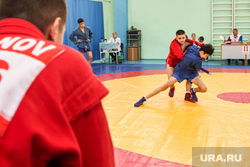 Соревнования по самбо в спортивной школе в г. Гагарин. Смоленская область, г. Гагарин, турнир, борьба, соревнования, спорт, дети, самбо, молодежь, юноши