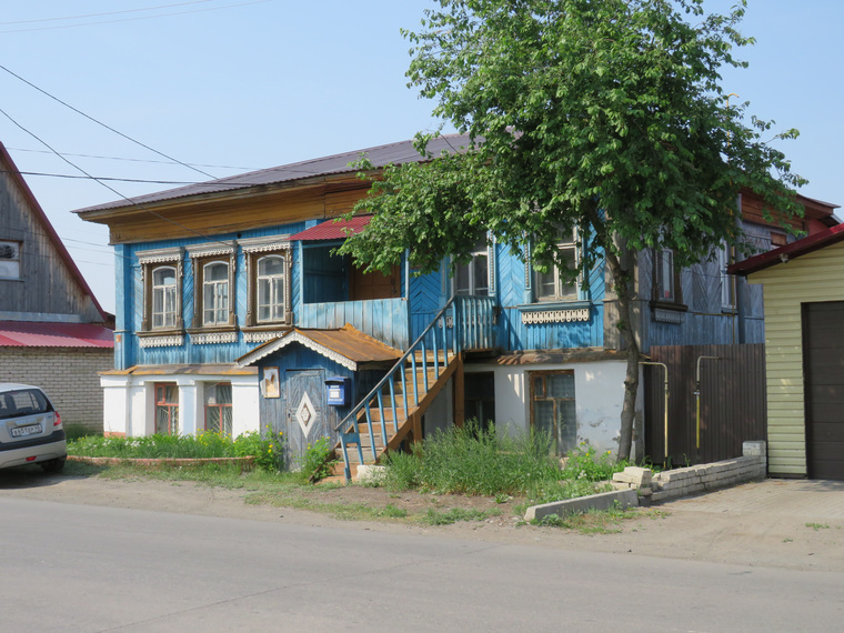 Здание располагается в селе Кетово