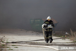 Пожар на складах. Екатеринбург, мчс, дым, пожар, пожарный рукав, пожарный