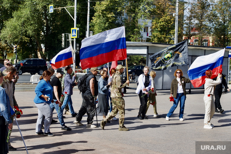 Митинг ЧВК Вагнер в День Российского флага. Пермь
