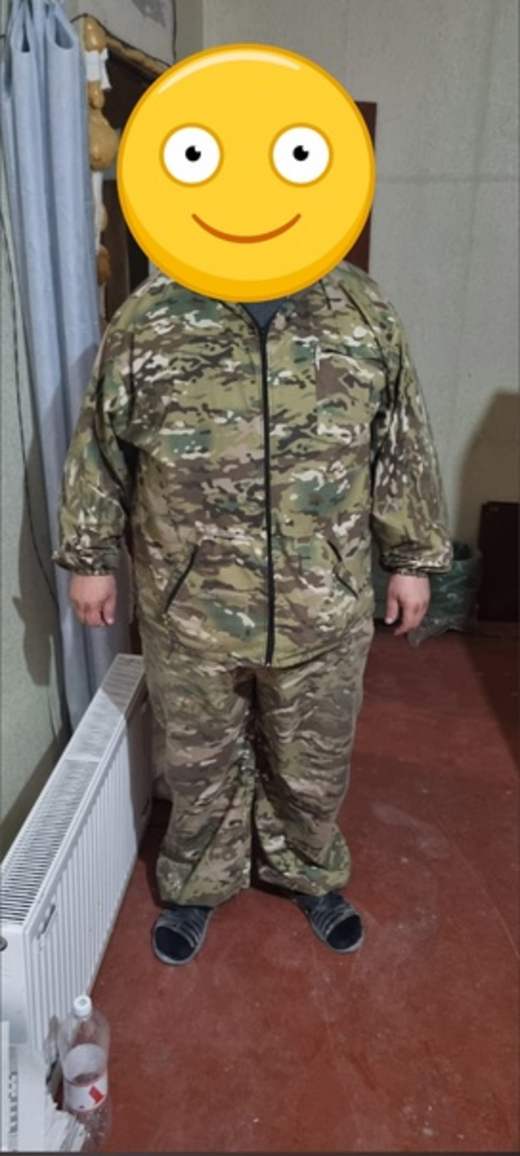 Боец носит очень большой размер одежды
