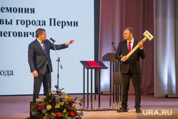 Инаугурация мэра Эдуарда Соснина. Пермь, соснин эдуард, махонин дмитрий, кувалда от махонина