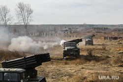 Тренировочные стрельбы мобилизованных с Центрального военного округа на полигоне Еланский. Свердловская область, военная техника, учебные стрельбы, рсзо град, полигон еланский, реактивная система залпового огня, реактивная артиллерия, тренировка на полигоне