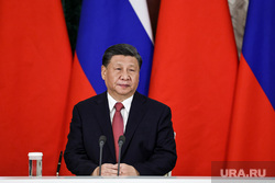 Президент России Владимир Путин и председатель КНР Си Цзинь Пин на встрече во время совместного заявления в Кремле. Москва, си цзиньпин