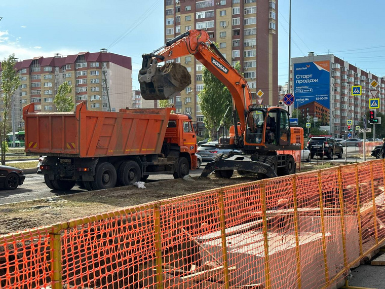 Работы на ул. Прокопия Артамонова, 3