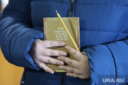 Открытие памятника Александру Невскому в горсаду. Курган, свеча, рпц, молитва, прихожане церкви
