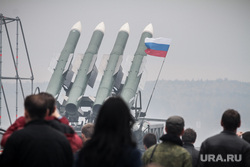 Выставка вооружений Russia Arms Expo-2013. RAE. Нижний Тагил, военная техника, вооружение, снаряд, ракета, ракетный комплекс, зрк, флаг россии