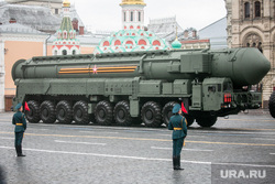 Парад Победы 2021 9 мая на Красной площади в Москве. Москва, ярс, межконтинентальная баллистическая ракета, мбр, сармат, МБР «Сармат» РС-28
