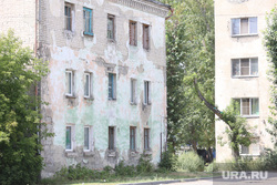 Ремонт дорог. Курган, общежитие, улица дзержинского, старые дома, ветхое жилье