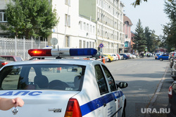 Центр города оцеплен полицией. Челябинск, патрульный автомобиль, дпс, улица коммуны