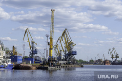 Выборг. Пермь, портовые краны, морской порт, морской порт выборг