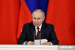 Президент России Владимир Путин и председатель КНР Си Цзинь Пин на встрече во время совместного заявления в Кремле. Москва, путин владимир