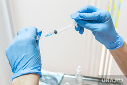 Вакцинация. Тюмень, ампула, прививка, шприц, вакцина, прививка от гриппа, вакцинация, спутник v, вакцина от коронавируса, прививка от ковид, прививка от covid19, вакцинация от ковид 19, вакцинация covid19, вакцина от ковид