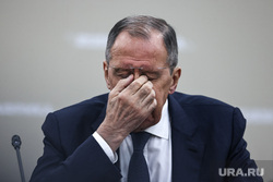 Президент России Владимир Путин и президент Камеруна Поль Бийя на двусторонней встрече. Санкт-Петербург, лавров сергей