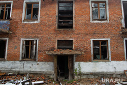 Расселение жителей поселка Шахты. Кизел, Пермский край, старый дом, заброшенное здание