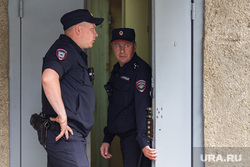 Preventive measure for Veronica Naumova.  Yekaterinburg, police, security forces, Chkalovsky district court, police officers