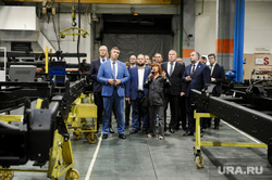 Депутаты заксобрания  на автозаводе «Урал» в Миассе. Челябинск, депутаты законодательного собрания