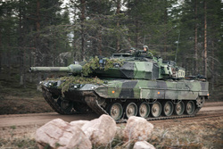 Вооруженные силы Великобритании. stock, нато, танк, Leopard 2, Леопард 2, stock