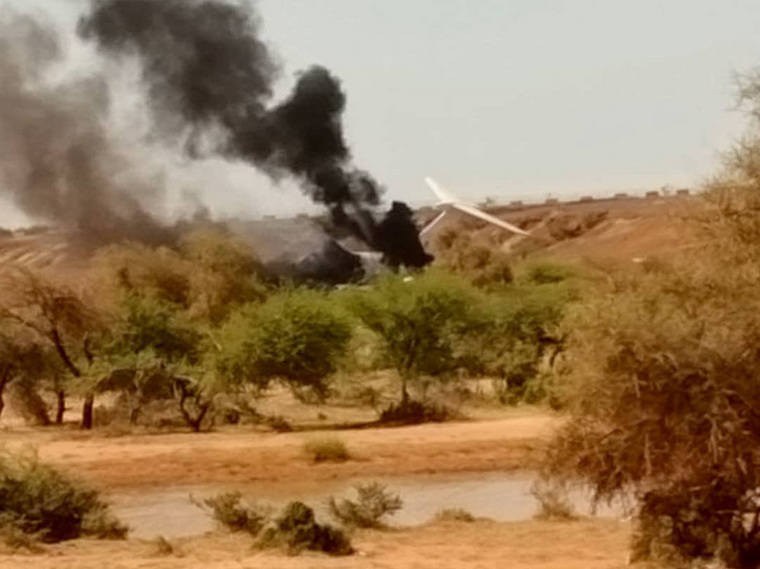 Место крушения самолета Ил-76 в Мали