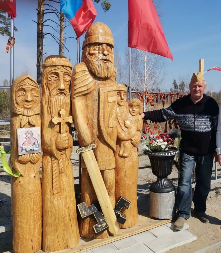 Скульптурная группа автора из Донецка дополнялась персонажами постепенно