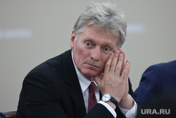 Встреча президента России Владимира Путина с президентом Зимбабве Эммерсоном Мнангагвой. Санкт-Петербург, песков дмитрий, топ