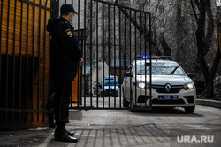 Обстановка у Басманного суда. Москва, полицейская машина, полиция, басманный, автомобиль полиции, доставка заключенного
