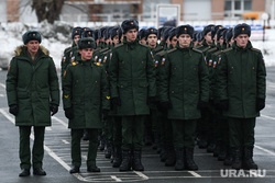 Отправка солдат срочной службы на Дальний Восток. Свердловская область, строй солдат, срочники, призыв в армию