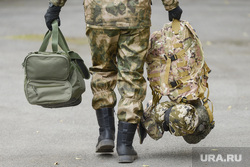 Отправка мобилизованных из Тракторозаводского военкомата. Челябинск , амуниция, военкомат, рюкзак, вещмешок, коврик, спецоперация, мобилизация, сво, отправка