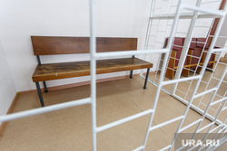 Судебное заседание над Владимиром Чистяковым. Пышма, уголовное дело, суд, избрание меры пресечения, клетка