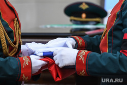 Прощание с погибшим полковником-миротворцем у ОДО. Екатеринбург, прощание с военным, похороны военного