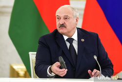 Владимир Путин и Александр Лукашенко на заседании высшего Госсовета союзного государства России и Белоруссии. Москва, лукашенко александр