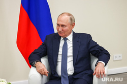 Владимир Путин на переговорах с президентом Абхазии. Сочи, путин владимир