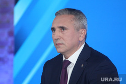 Александр Моор на пресс-конференции в честь образования Тюменской области. Тюмень , моор александр