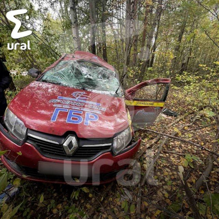 После ДТП у автомобиля серьезные повреждения