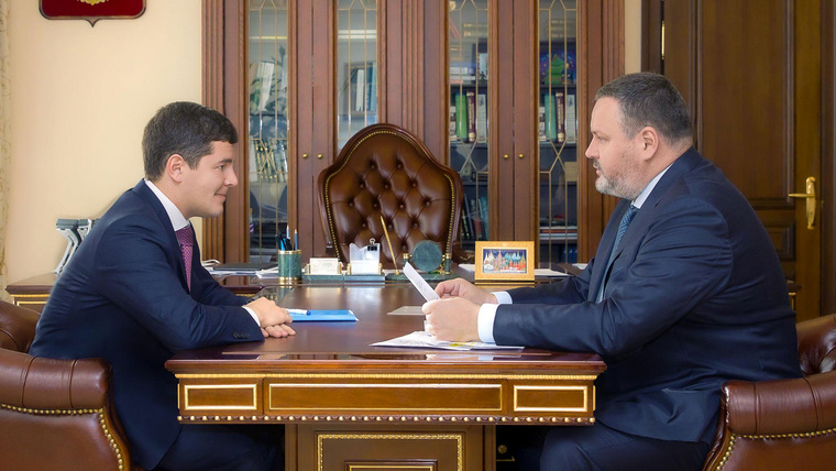 Дмитрий Артюхов и Антон Котяков проели рабочую встречу