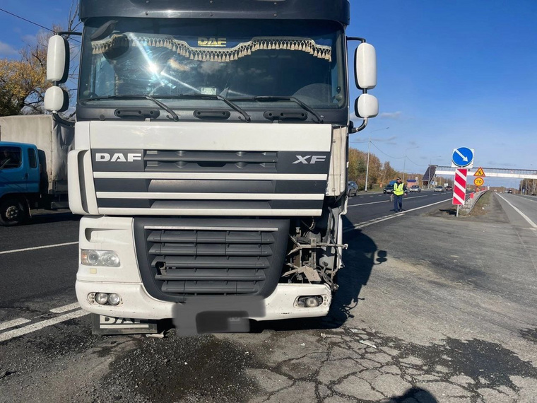 Водитель автомобиля DAF в аварии не пострадал