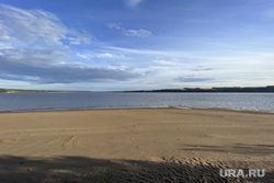 Виды Пермского края, отдых на воде, камское море, пляж речной, чусовское водохранилище
