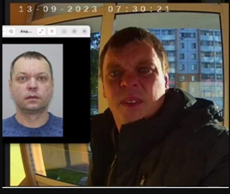 Фото с домофона было сделано в момент, когда мужчина возвращался с прогулки с собакой